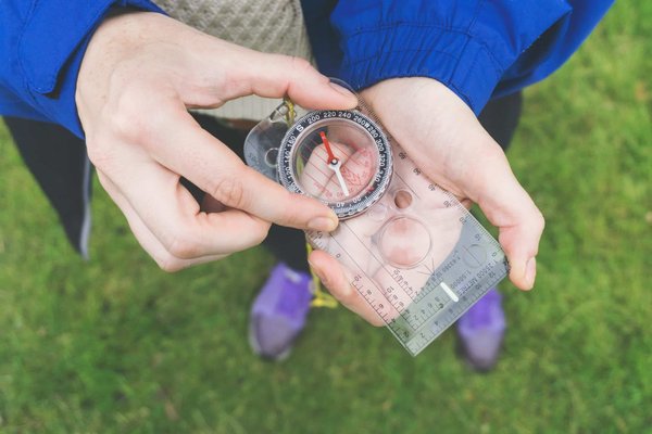 Quelles sont les étapes pour organiser un voyage d'exploration des fjords de Norvège en hiver?